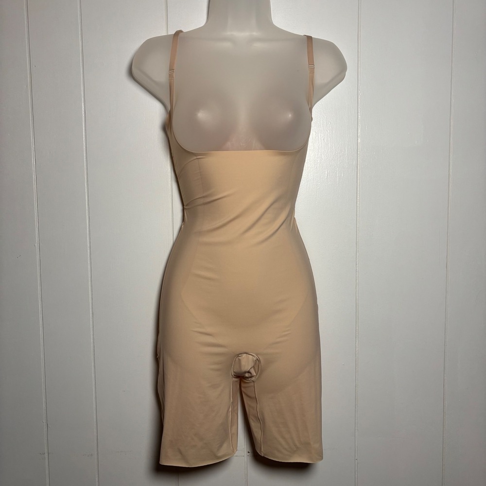 Spanx OnCore Open-Bust Mid-Thigh Bodysuit Nude Beige Size Large Shaping Firming
